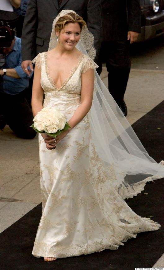 MONTREAL, QC - MAY 28: Justin Trudeau's bride Sophie Gregoire arrives at Sainte-Madeleine D'Outremont Church, Montreal, for their wedding ceremony here, May 28, 2005.